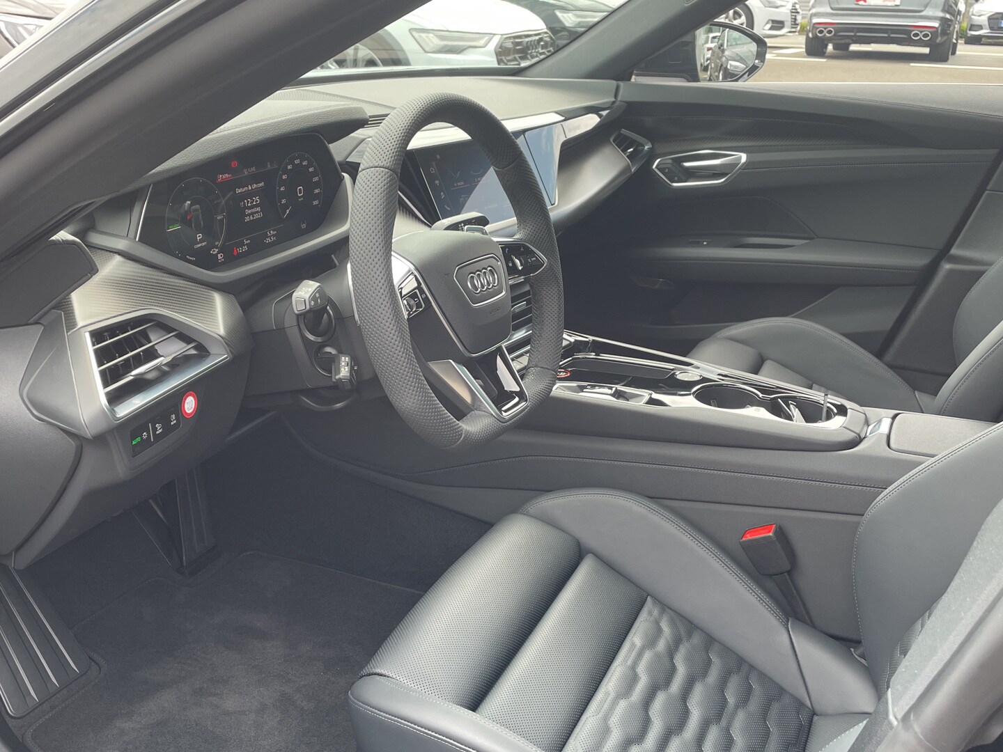 Image about Audi e-tron GT e-tron quattro