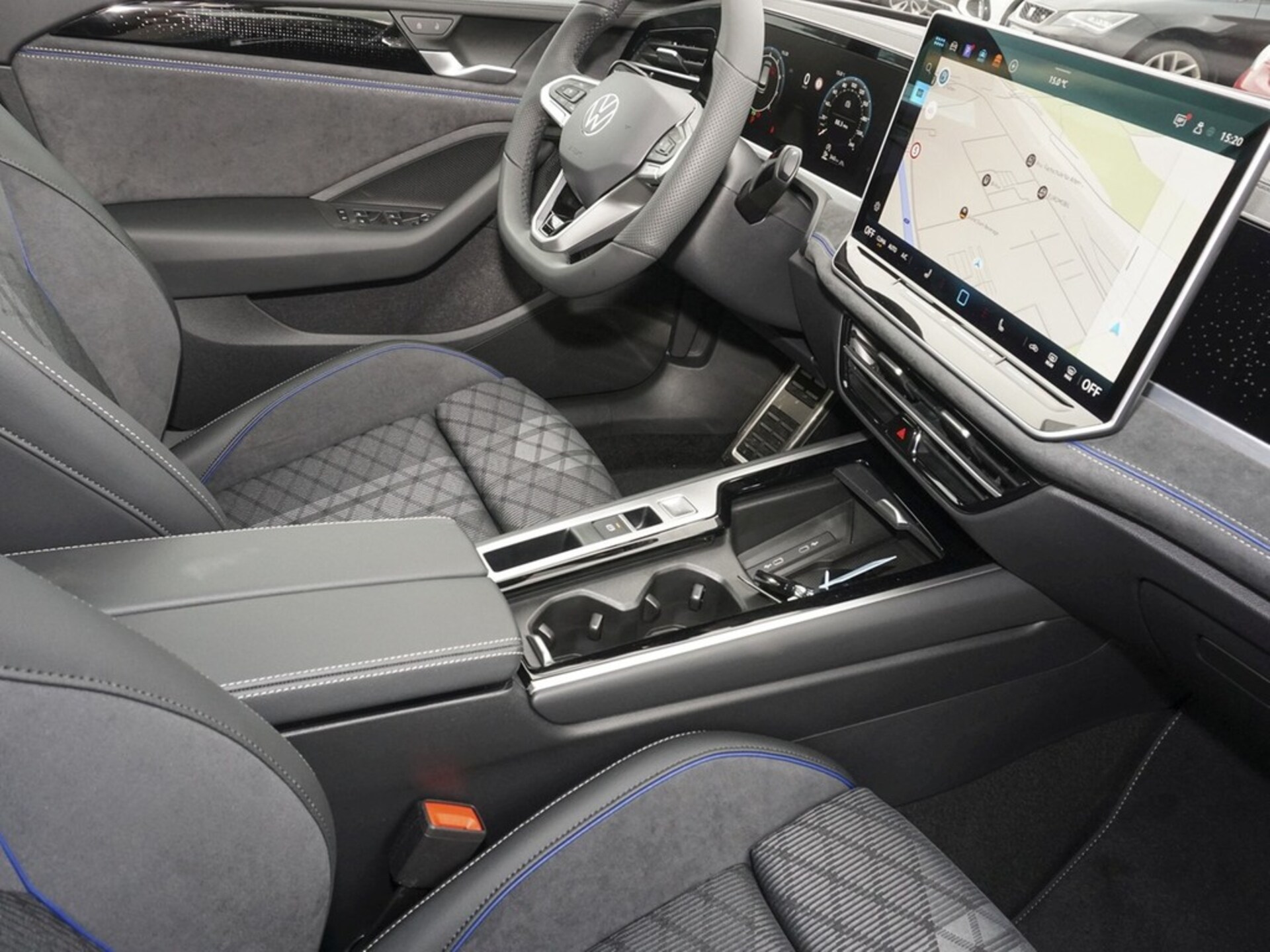 Volkswagen Passat R-Line