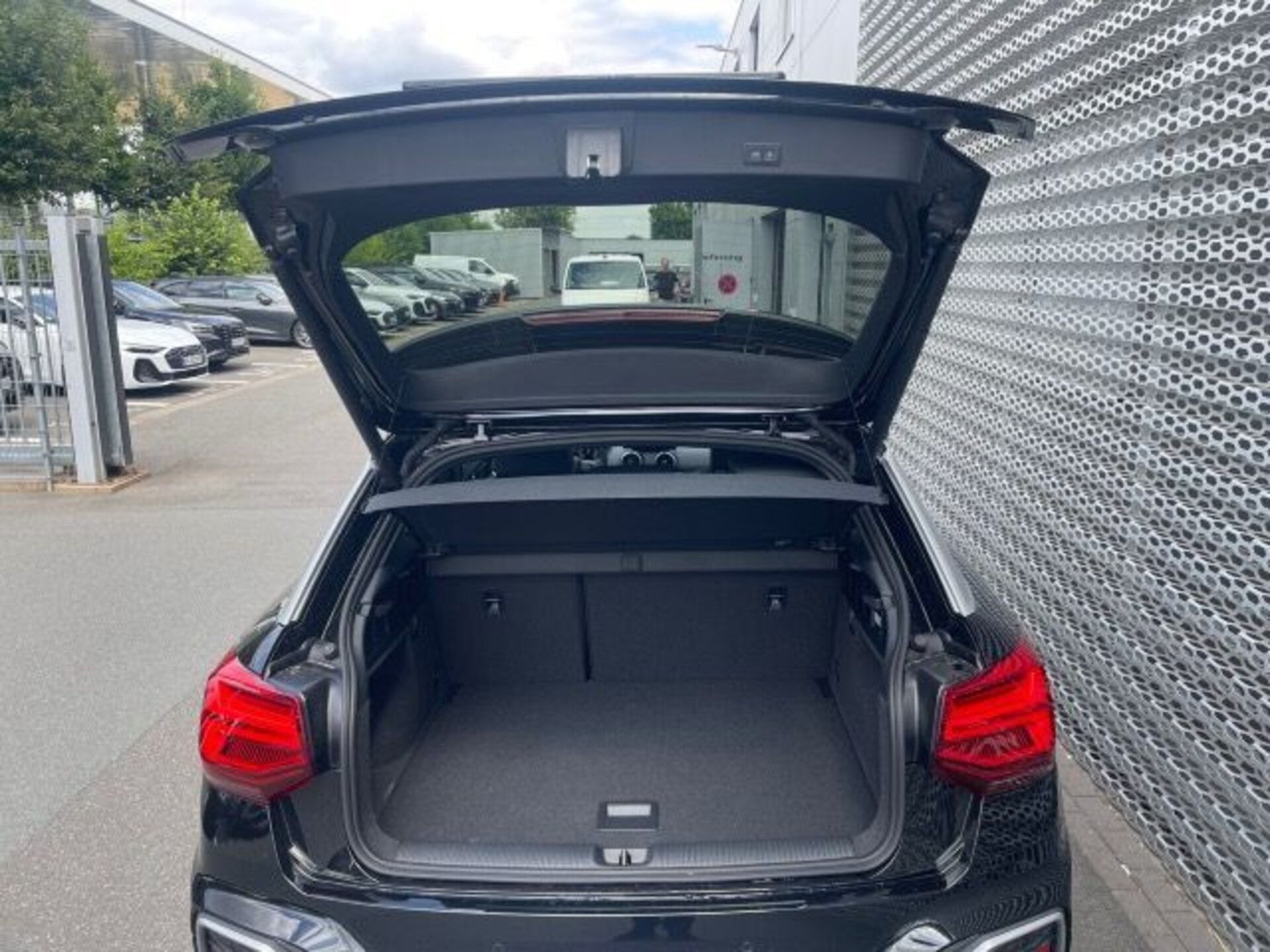 Audi Q2 S line