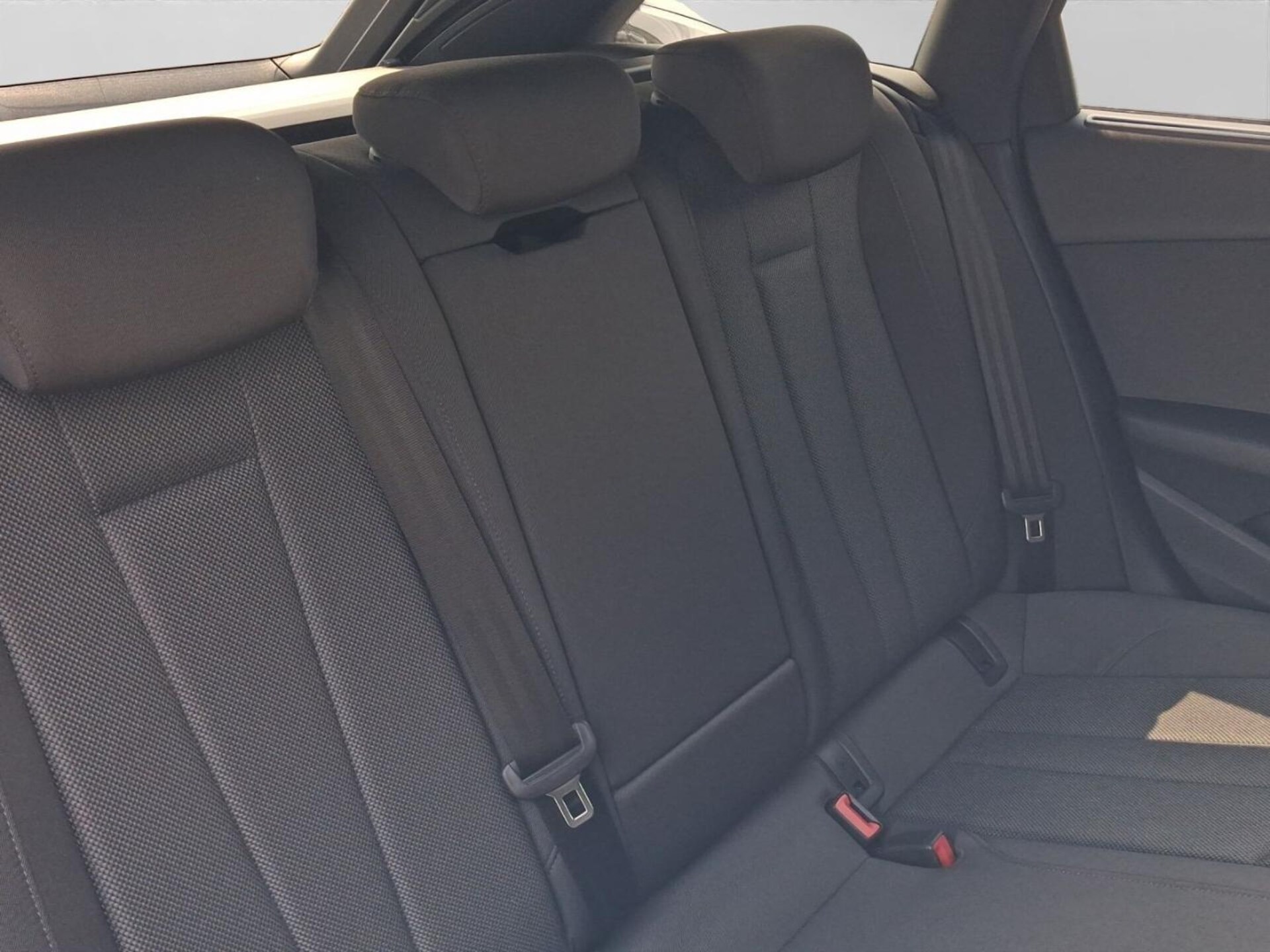 Audi A4 Avant S line