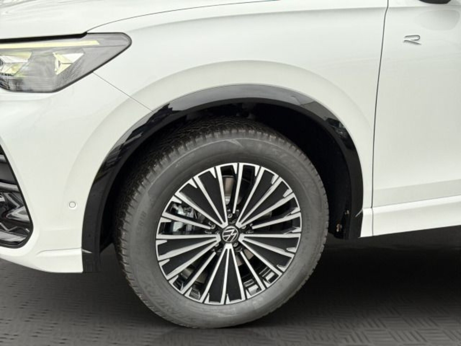 Volkswagen Tiguan – Bild 8