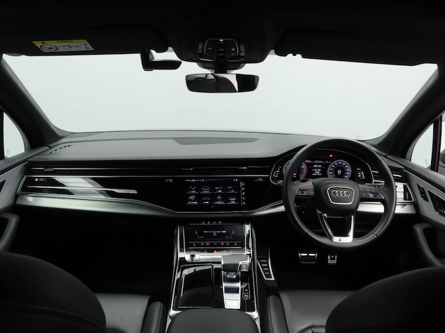 Audi Q7 55 TFSI quattro S line 250(340) kW(PS) tiptronic for more details contact your dealer