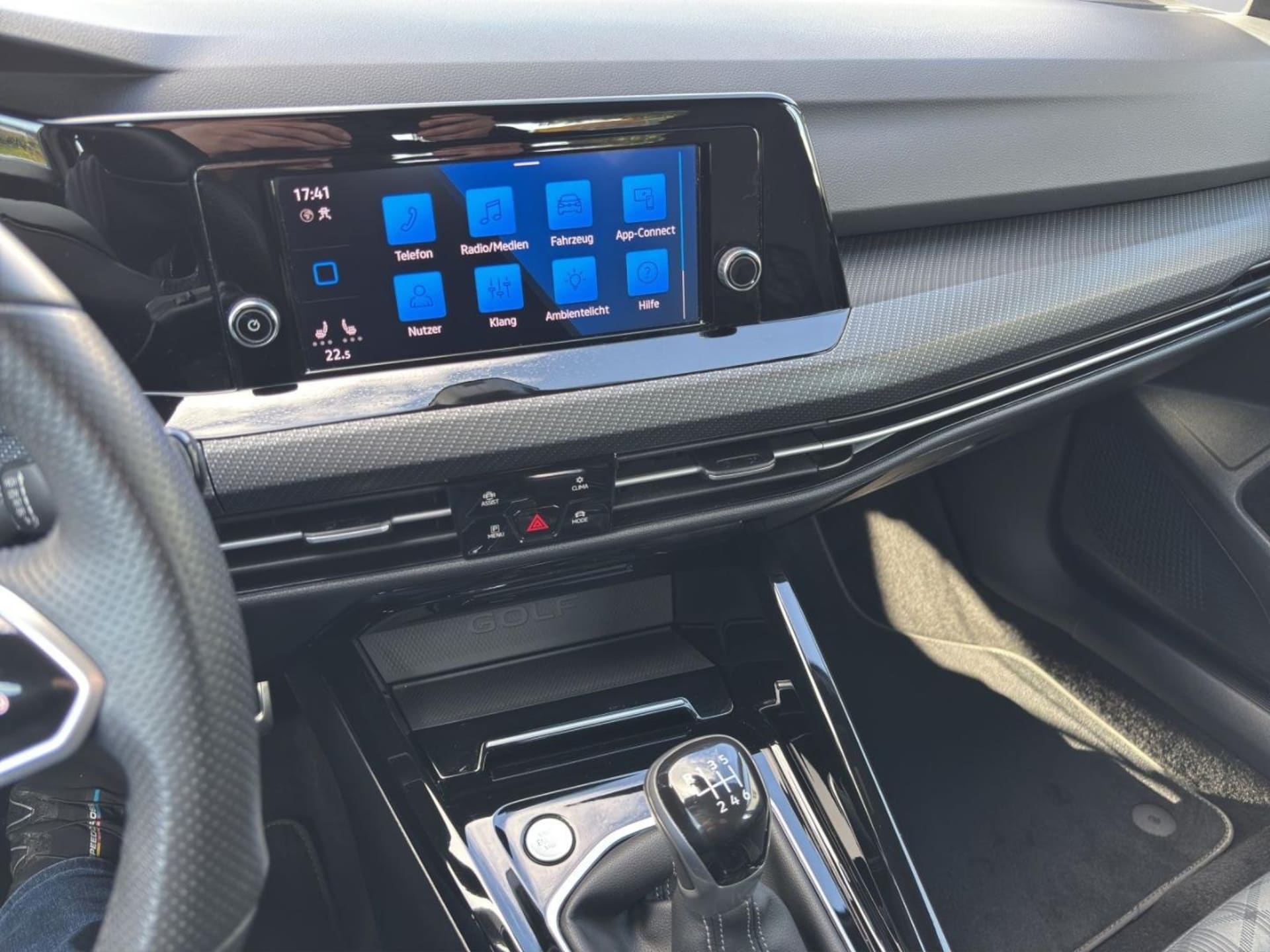 Volkswagen Golf R-Line