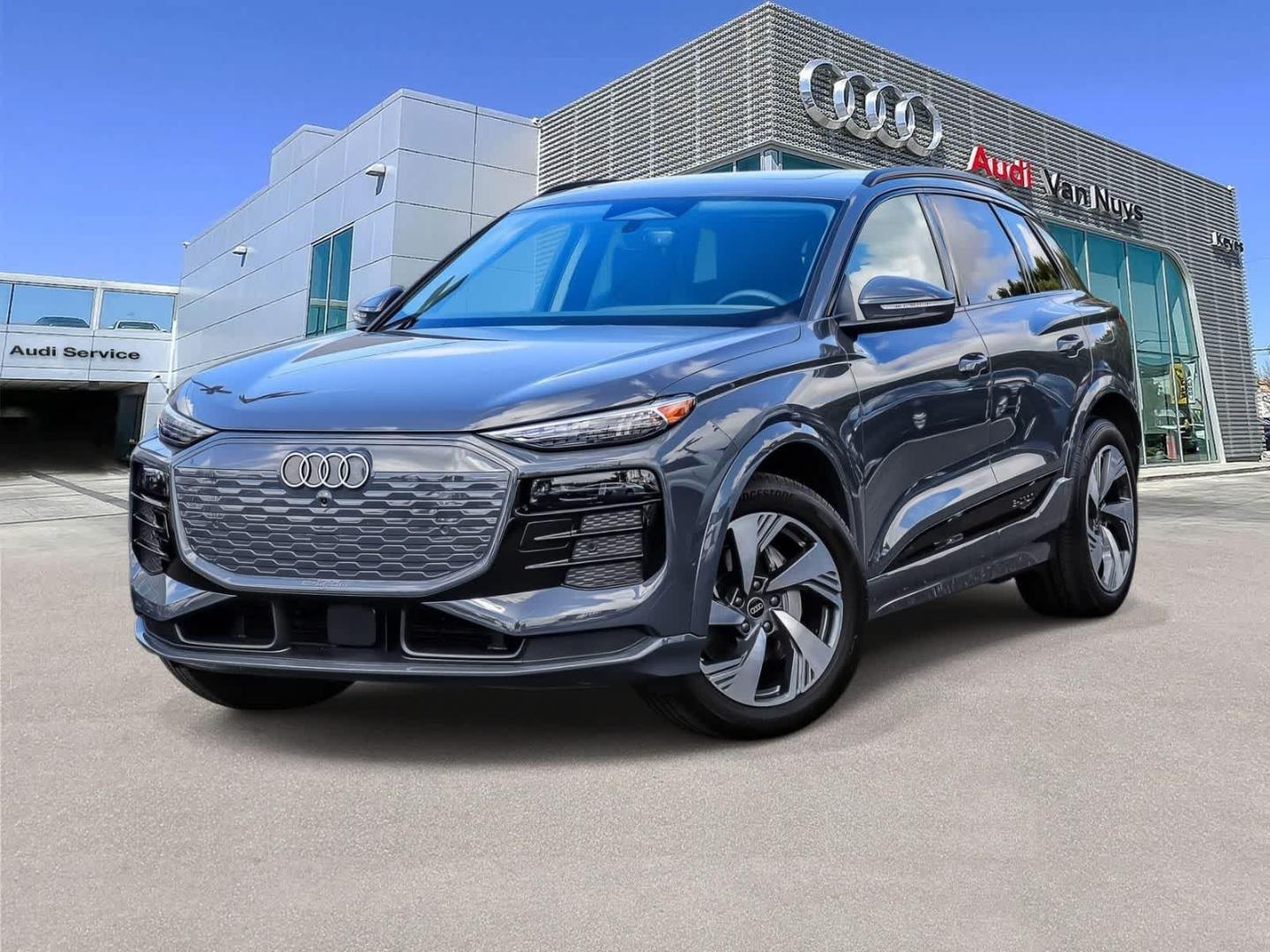 2025 Audi Q6 e-tron Premium Plus quattro's photo