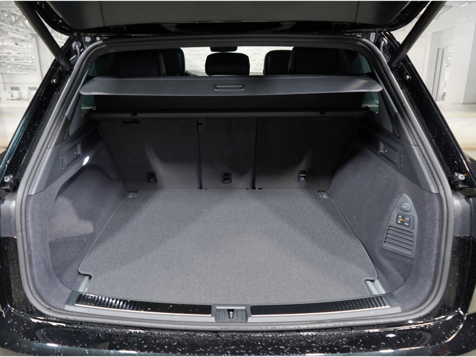 Volkswagen Touareg – Bild 11