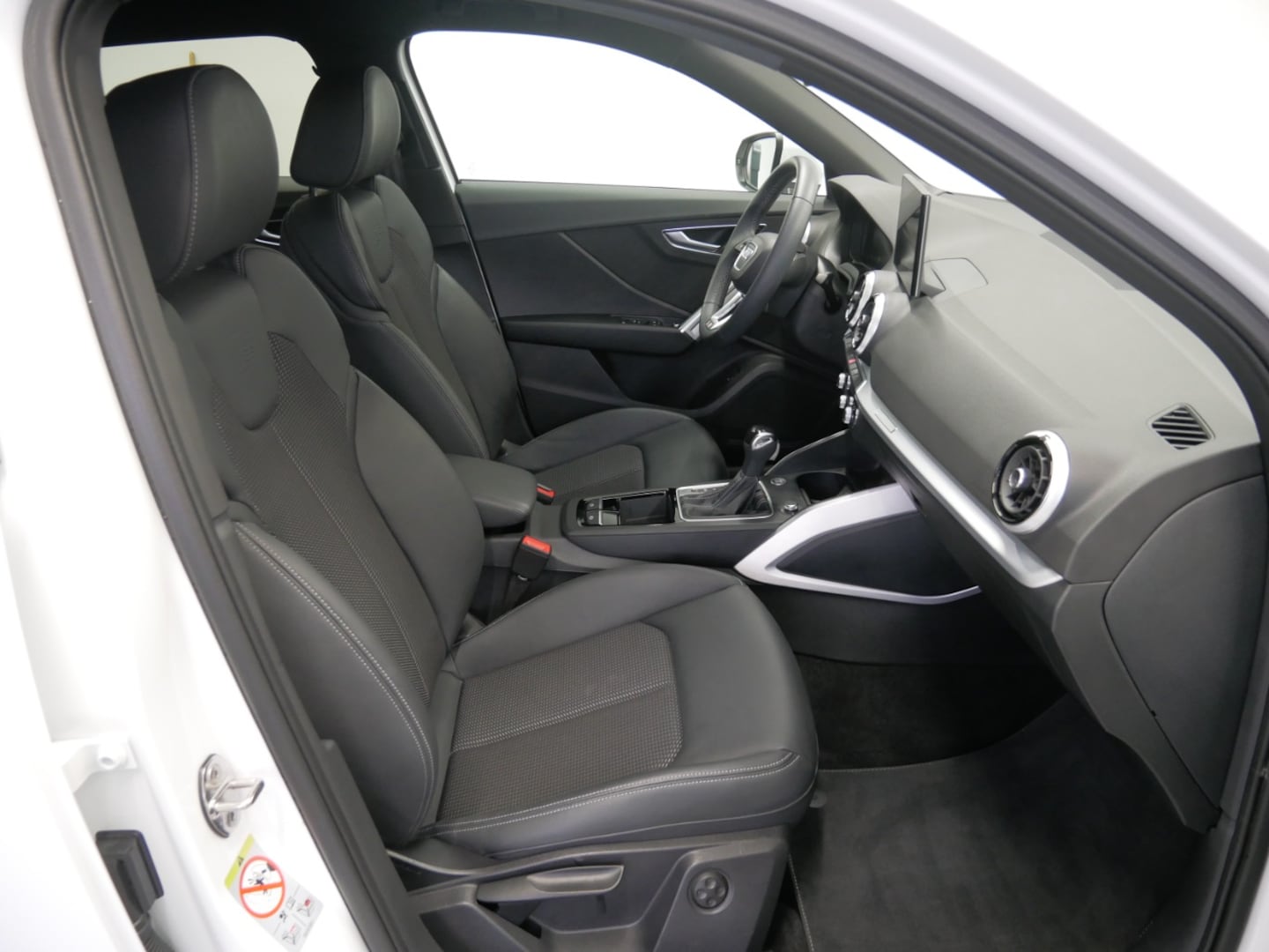 Bild über Audi Q2 S line 35 TFSI S tronic - für weitere Informationen kontaktieren Sie den Audi Partner