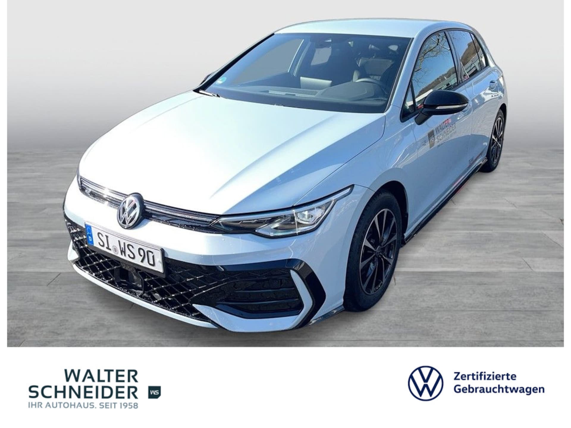 Volkswagen Golf R-Line