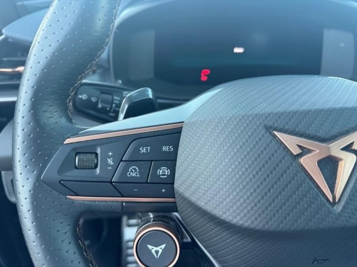 CUPRA Terramar 1.5 eTSI DSG 110 kW (150 CV) — photo 13