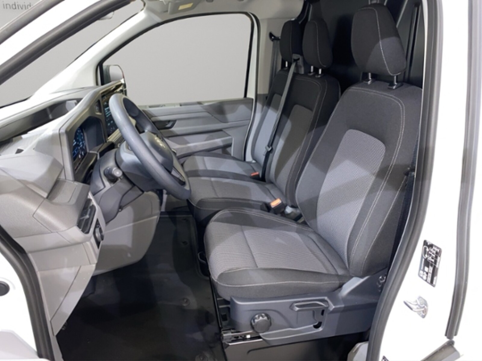 Volkswagen Transporter Kasten kurzer Radstand – Bild 5