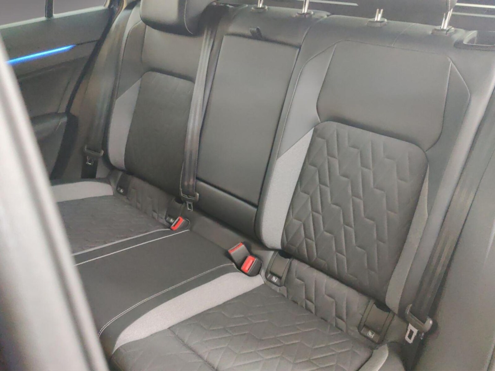 Volkswagen Golf Variant – Bild 13