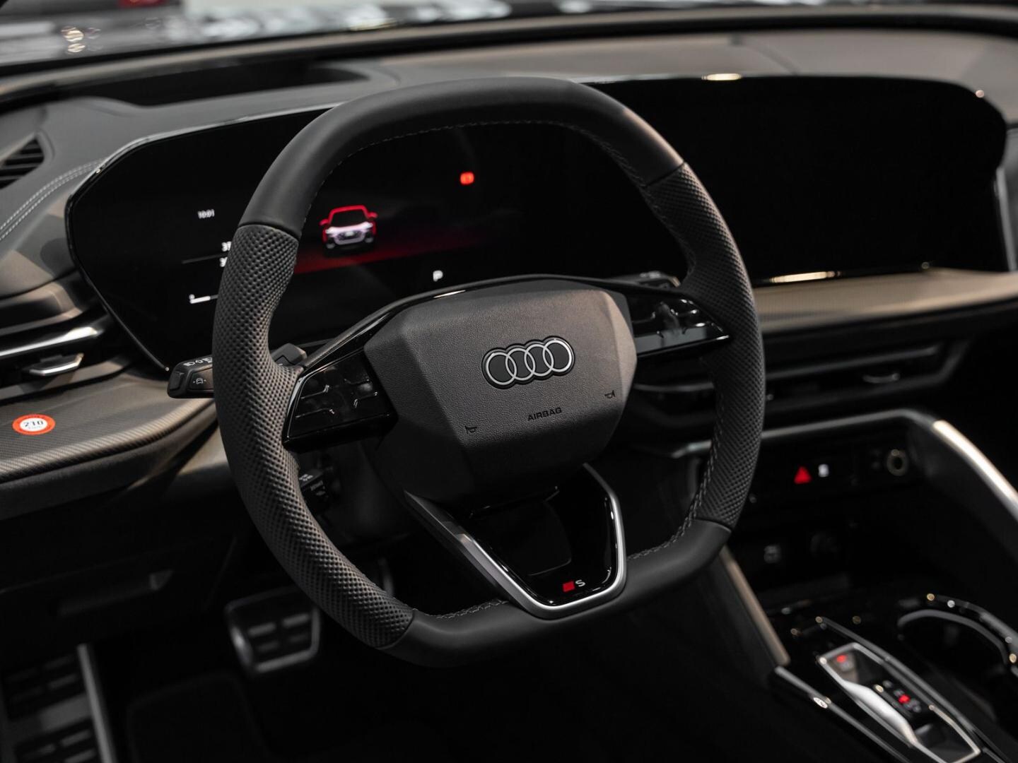 Bild über Audi Q5 Sportback TDI quattro 150 kW S tronic - für weitere Informationen kontaktieren Sie den Audi Partner