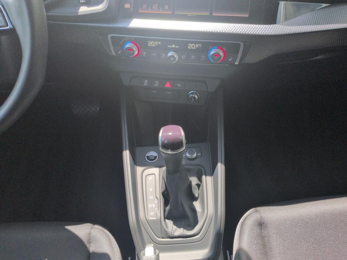 Bild über Audi A1 Sportback advanced 25 TFSI S tronic - für weitere Informationen kontaktieren Sie den Audi Partner