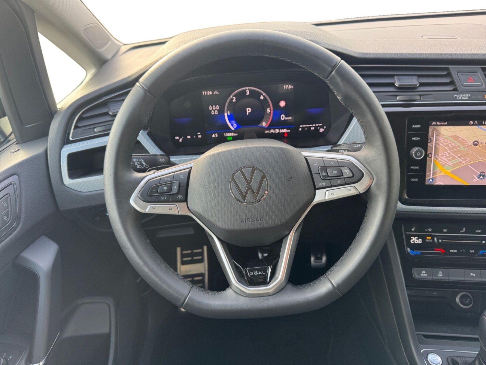 Volkswagen Touran – Bild 12