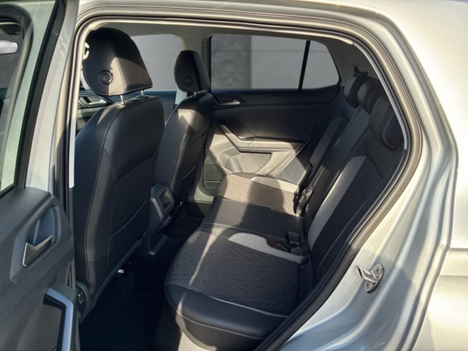 Volkswagen T-Cross – Bild 15