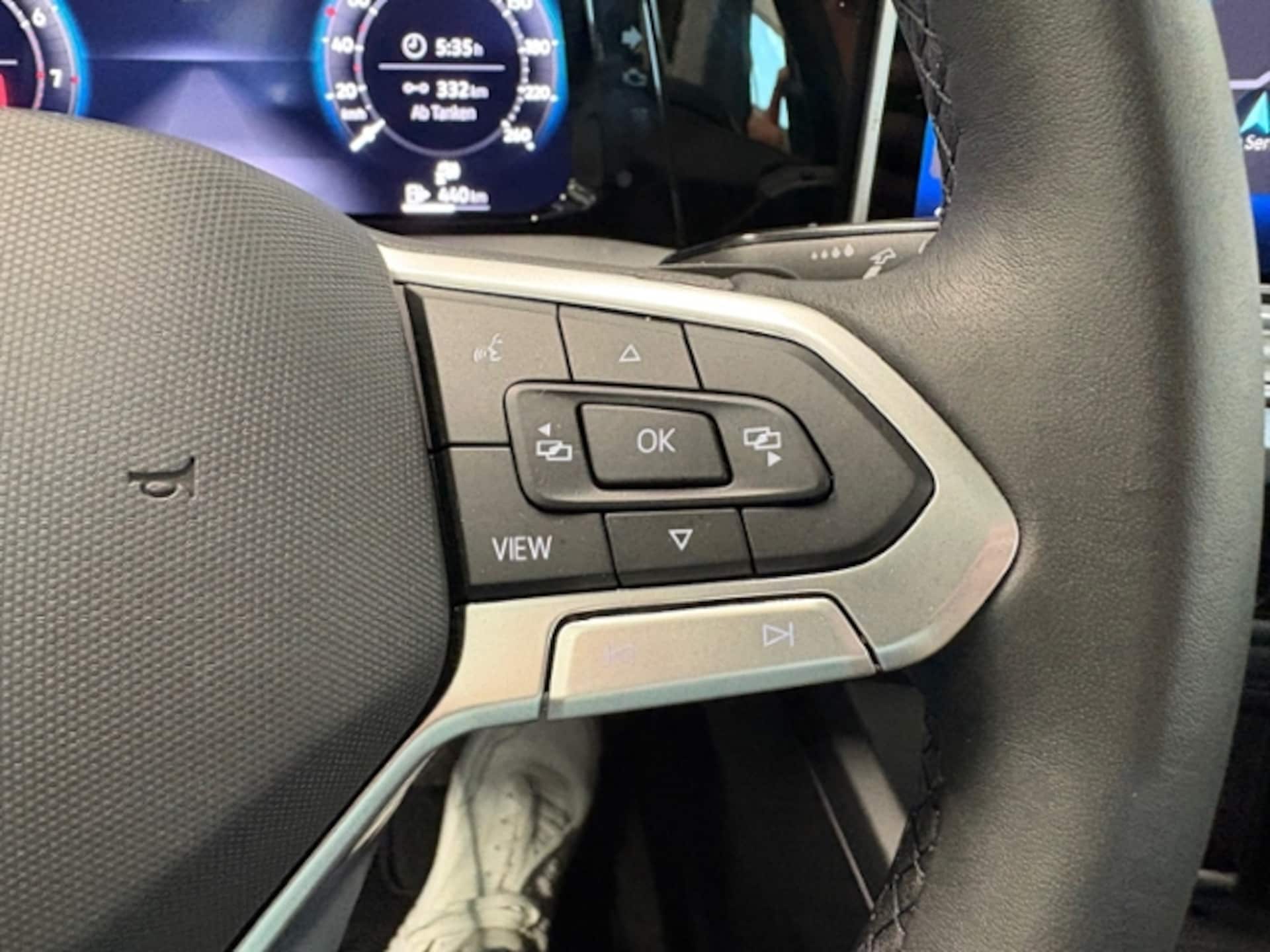 Volkswagen Golf Variant Life