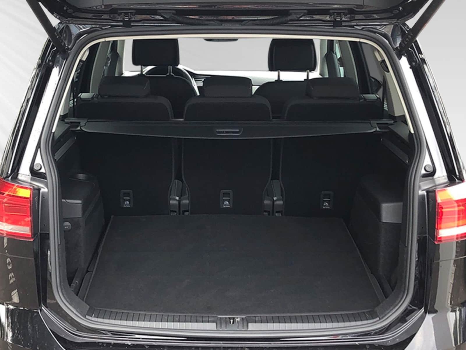 Volkswagen Touran – Bild 13