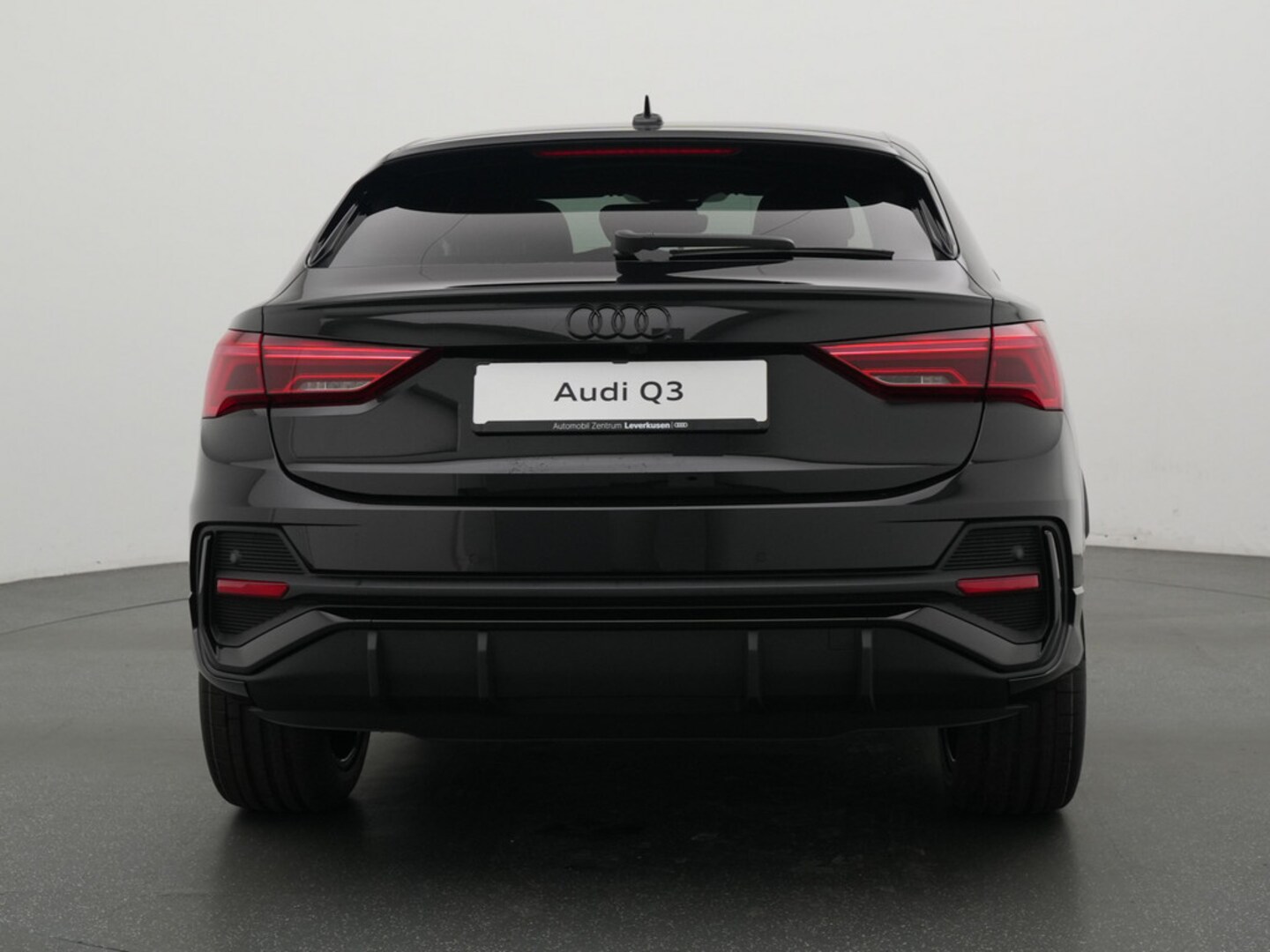 Bild über Audi Q3 Sportback TFSI 110 kW S tronic - für weitere Informationen kontaktieren Sie den Audi Partner