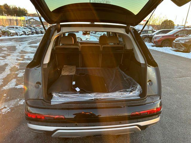2025 Audi Q7 Premium Plus - Photo 24