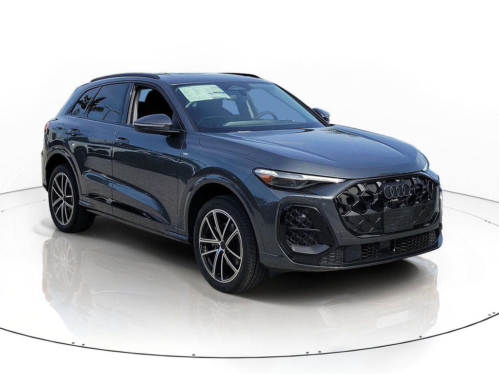 2026 Audi Q5 Premium Plus quattro's photo