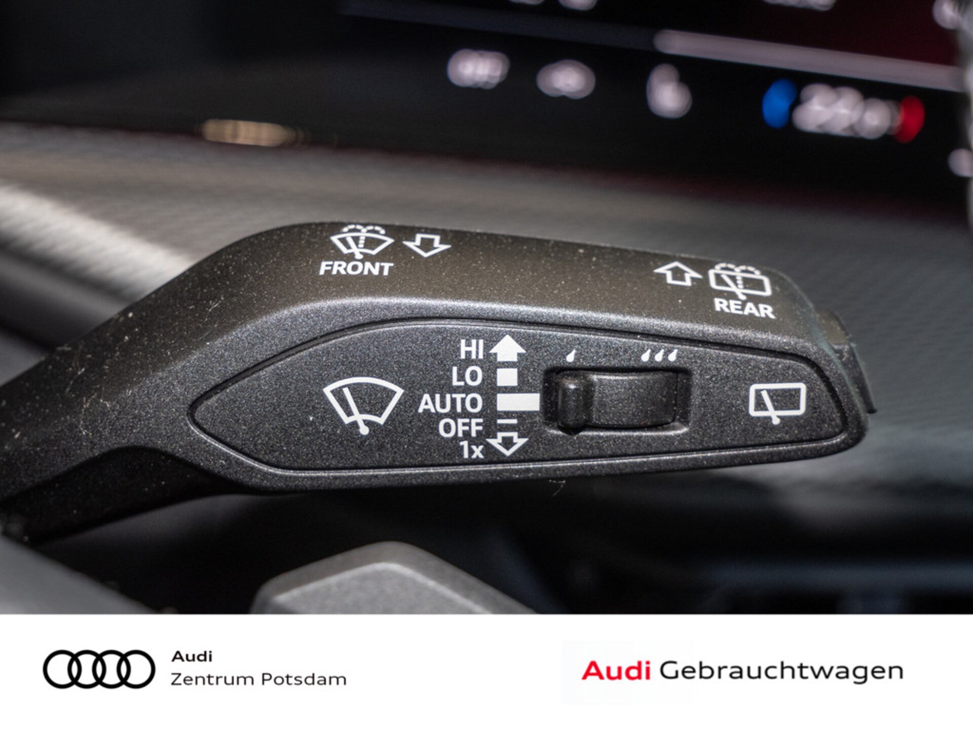 Audi Q5 Sportback edition one