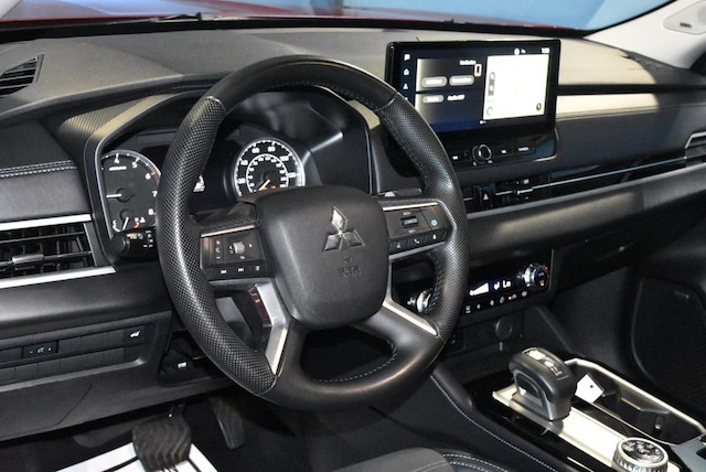 2025 Mitsubishi Outlander
