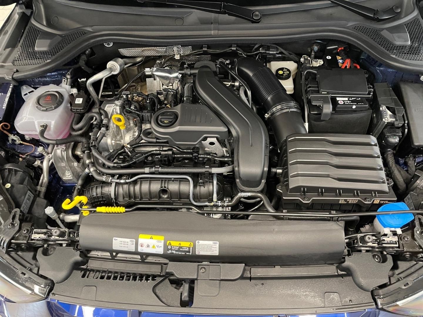 Bild über Audi A1 Sportback S line 35 TFSI S tronic - für weitere Informationen kontaktieren Sie den Audi Partner