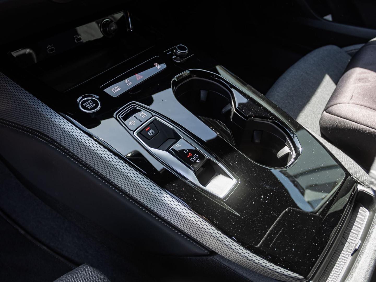 Bild über Audi A5 Avant TFSI 150 kW S tronic - für weitere Informationen kontaktieren Sie den Audi Partner