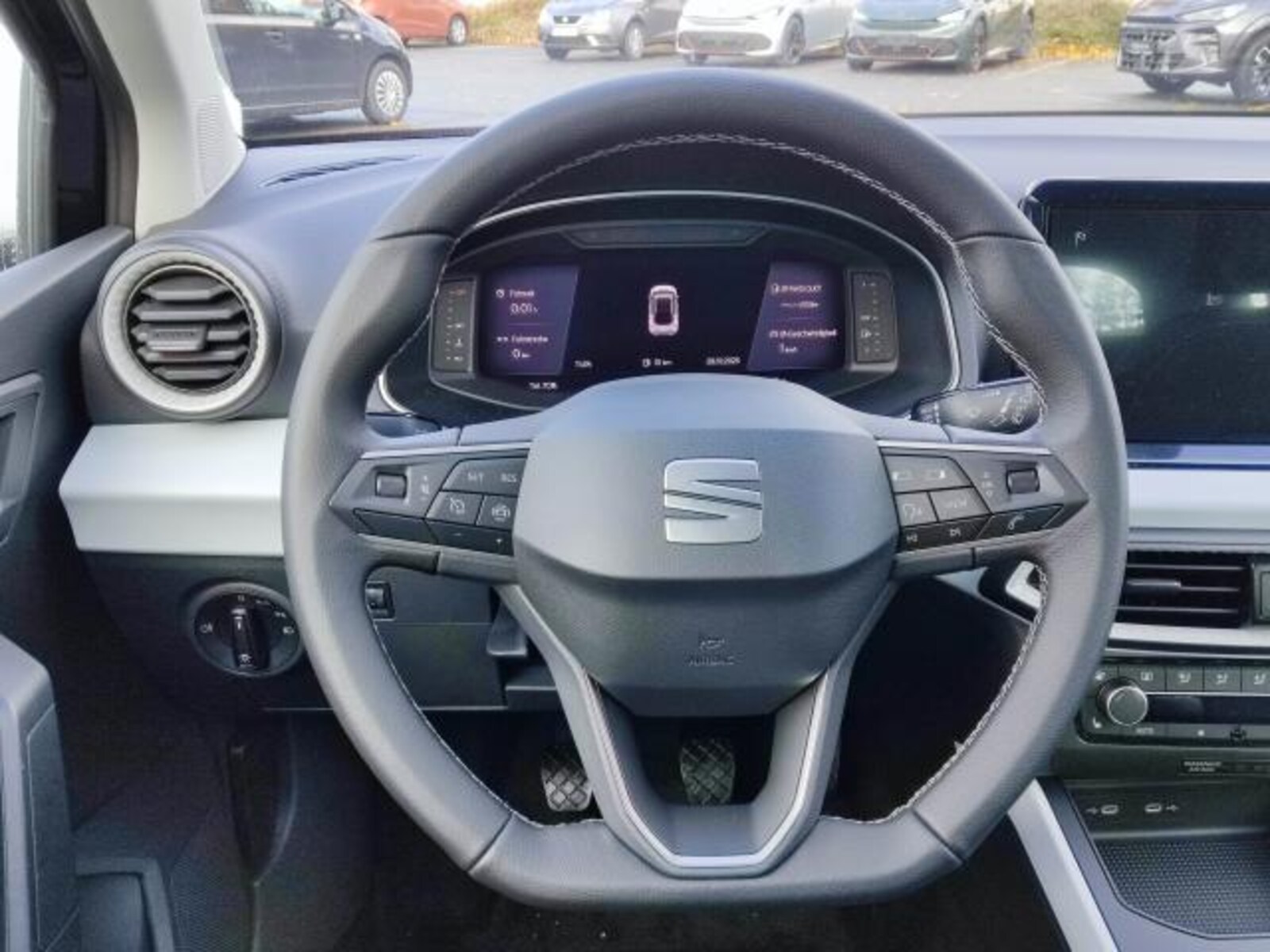 SEAT Arona – Bild 8
