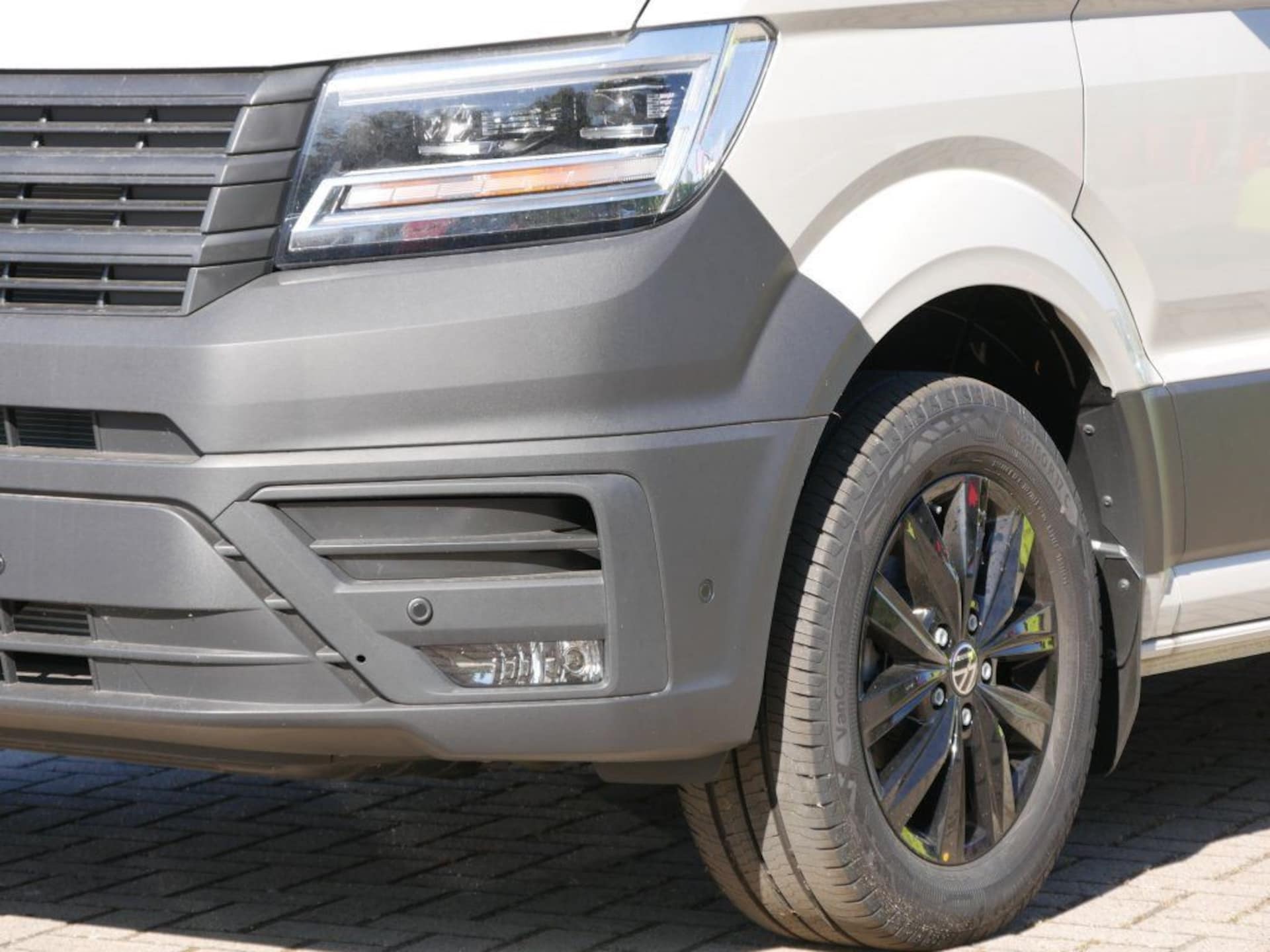 Volkswagen Grand California 680
