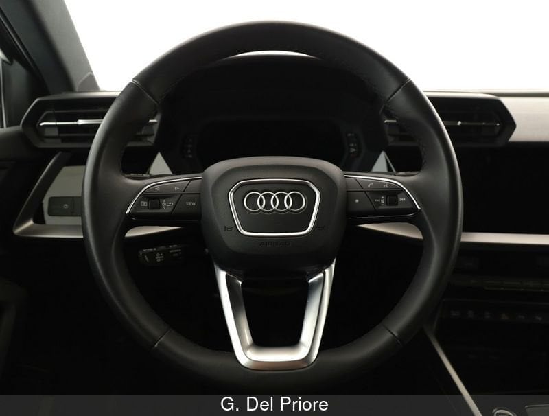 Image about Audi A3 Sedan S line edition 30 TFSI 81 kW (110 CV) 6-marce