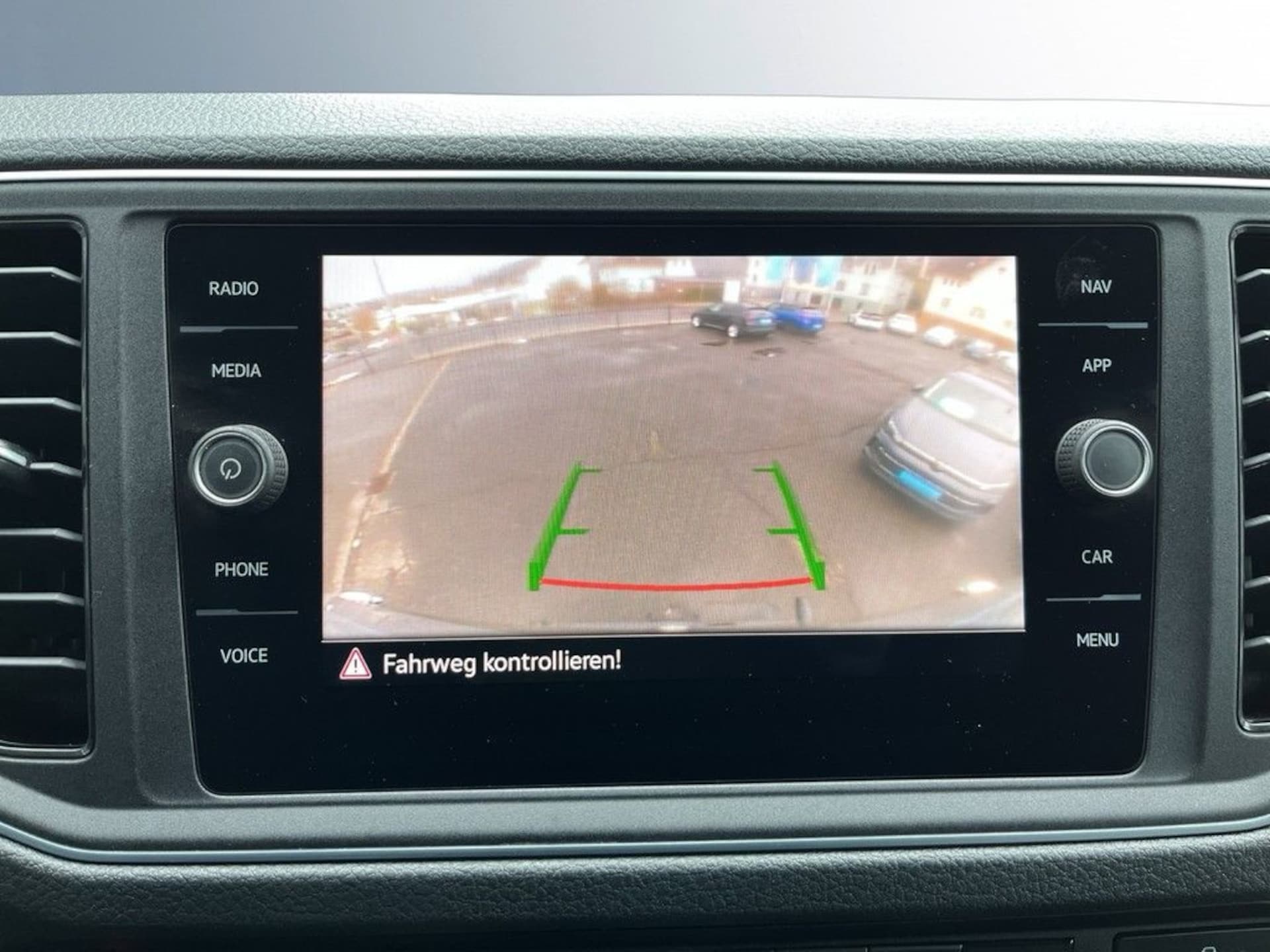 Volkswagen Crafter Kasten mittlerer Radstand
