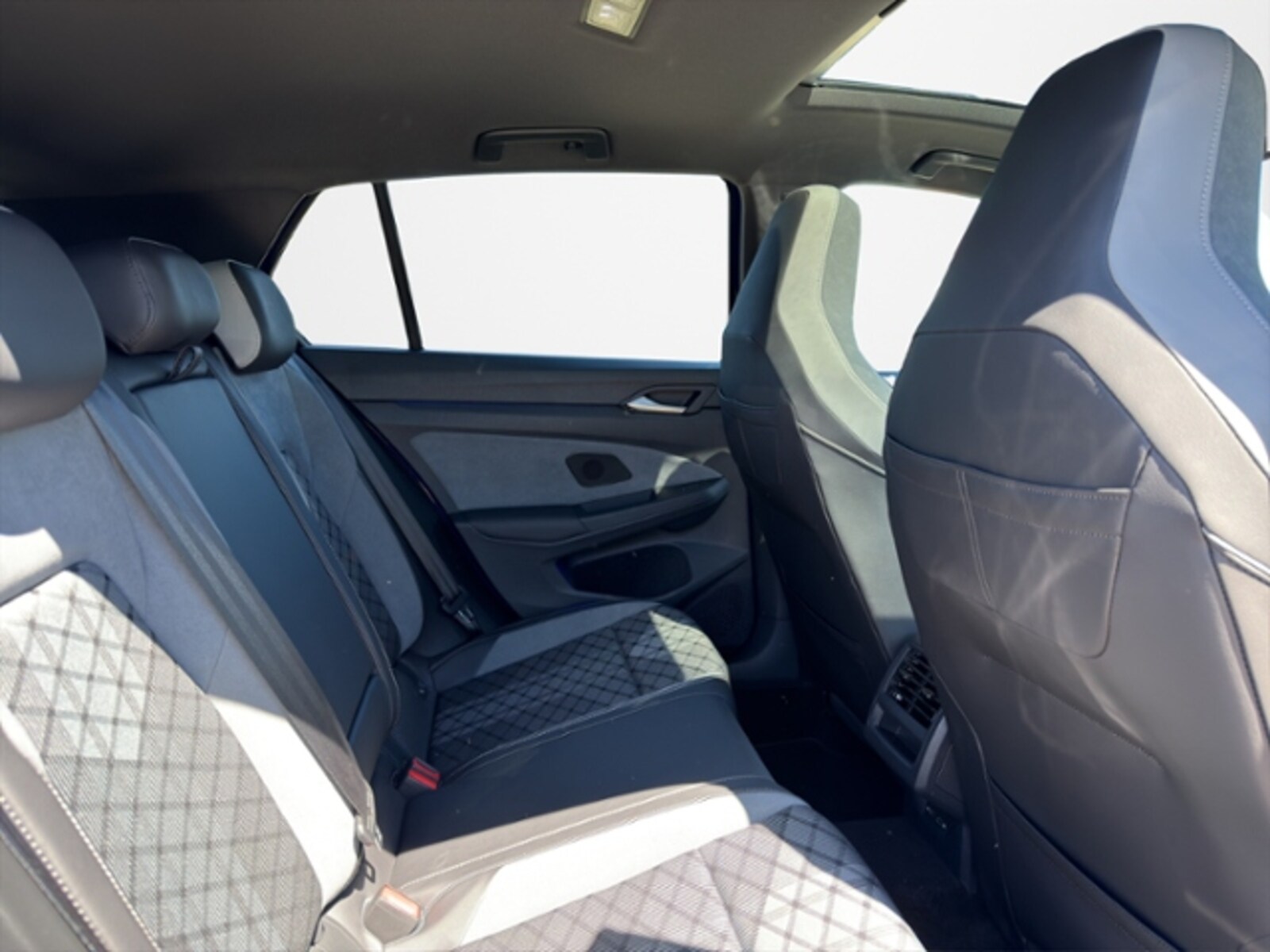 Volkswagen Golf – Bild 16