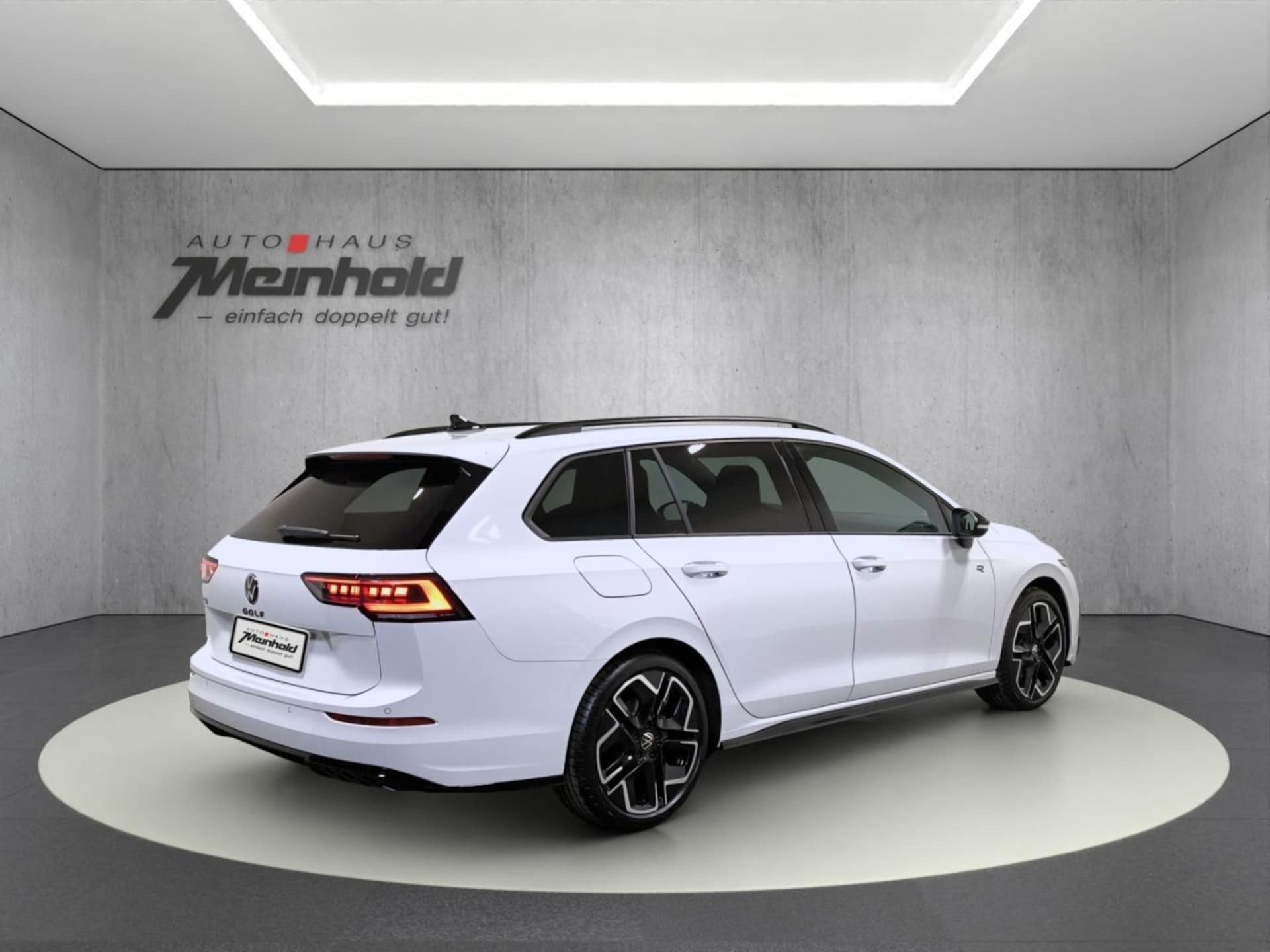 Volkswagen Golf Variant R-Line