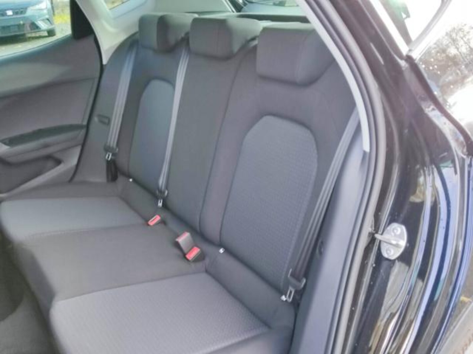 SEAT Arona – Bild 12