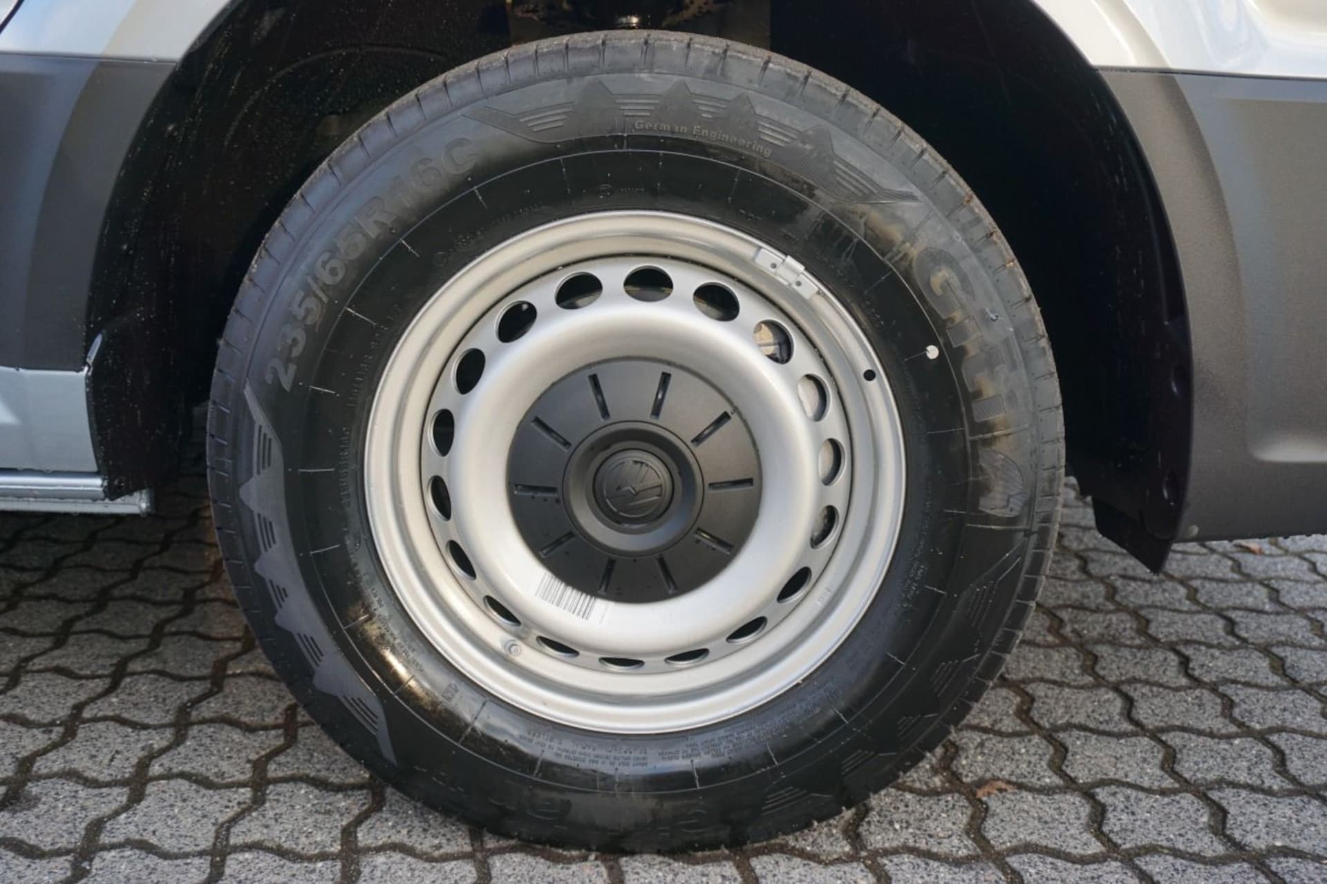 Volkswagen Grand California 600