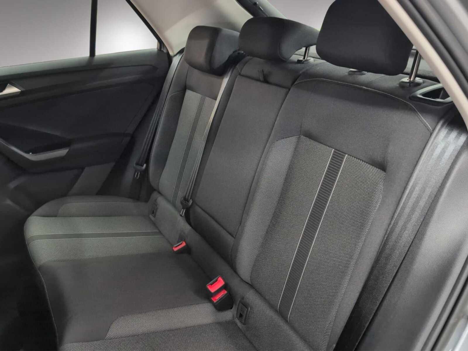 Volkswagen T-Roc – Bild 13