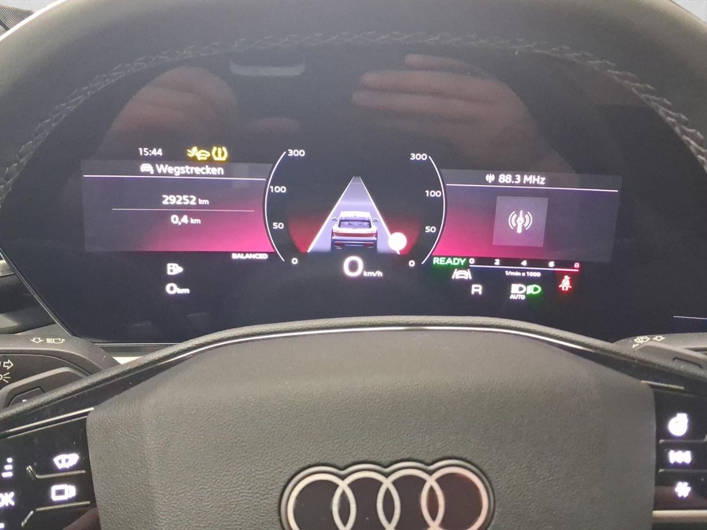 Bild über Audi Q5 SUV TFSI quattro 150 kW S tronic - für weitere Informationen kontaktieren Sie den Audi Partner