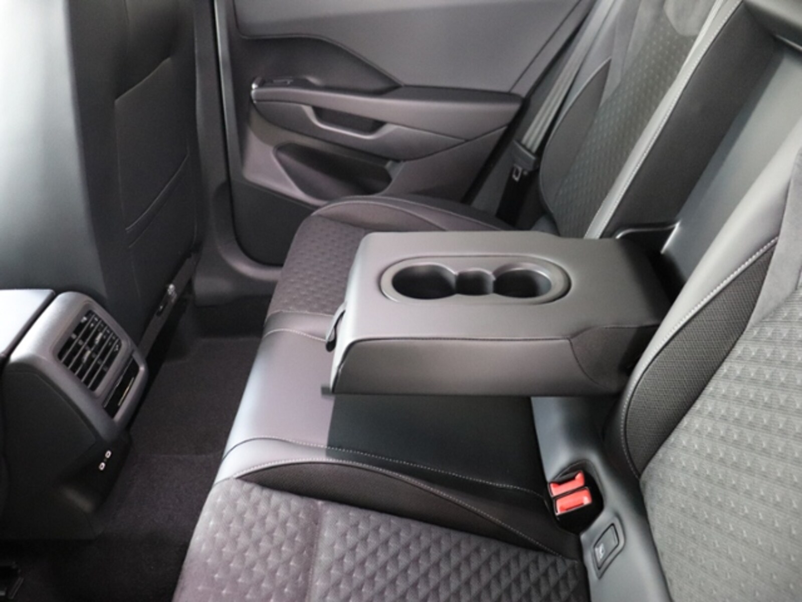Volkswagen T-Roc – Bild 18