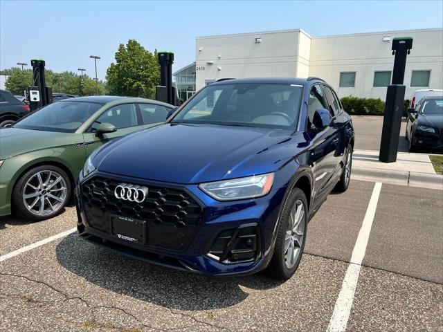 Used 2025 Audi Q5 Premium with VIN WA1GAAFY3S2029623 for sale in Maplewood, Minnesota