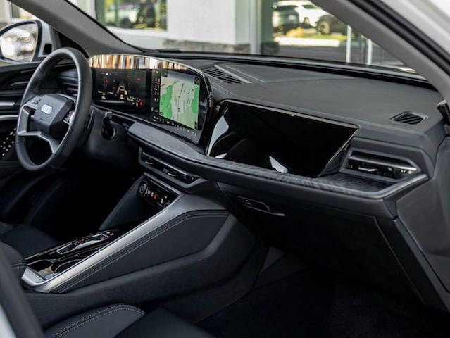 2025 Audi Q5 Premium Plus - Photo 28