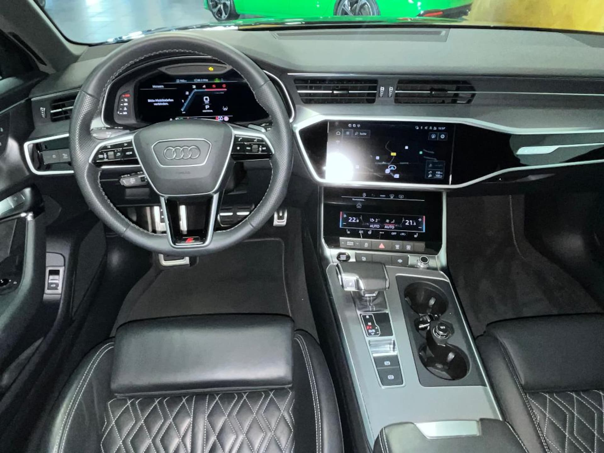 Audi A6 Avant S line