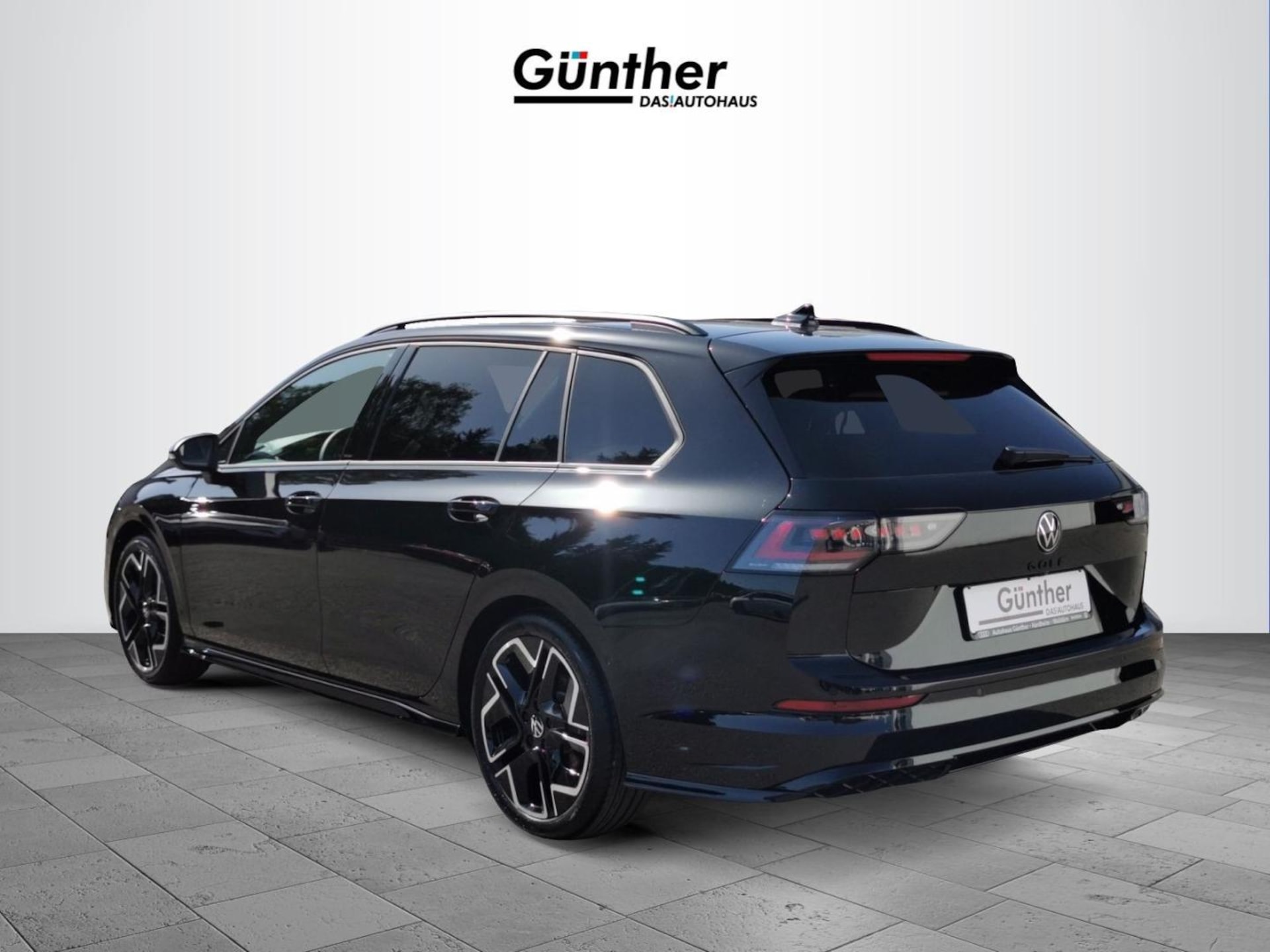 Volkswagen Golf Variant R-Line