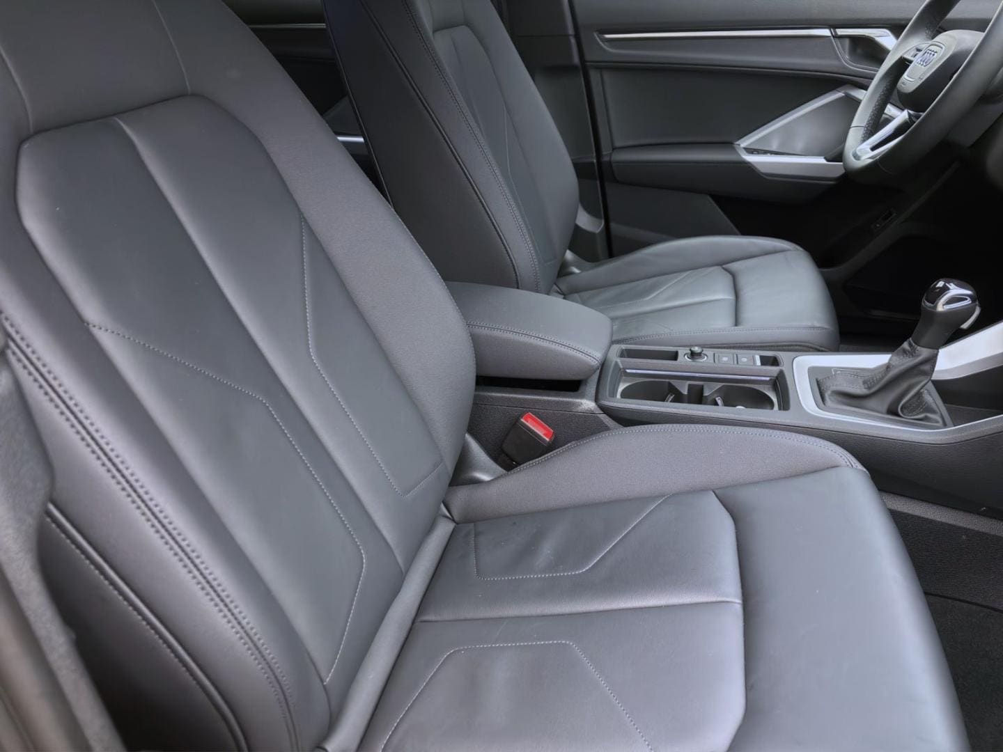 Bild über Audi Q3 advanced 35 TDI S tronic - für weitere Informationen kontaktieren Sie den Audi Partner