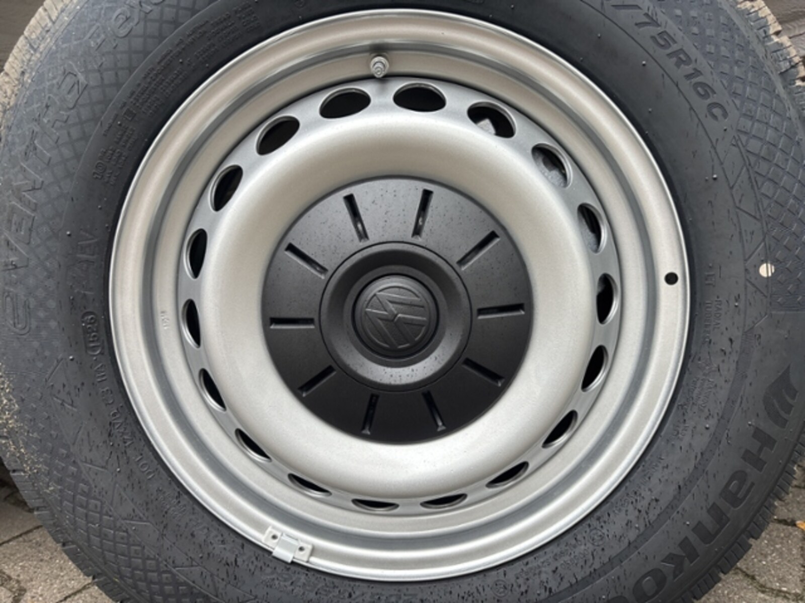 Volkswagen Crafter Kasten mittlerer Radstand – Bild 25