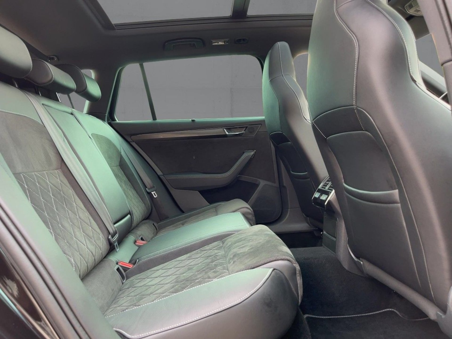 Skoda Superb Combi Sportline