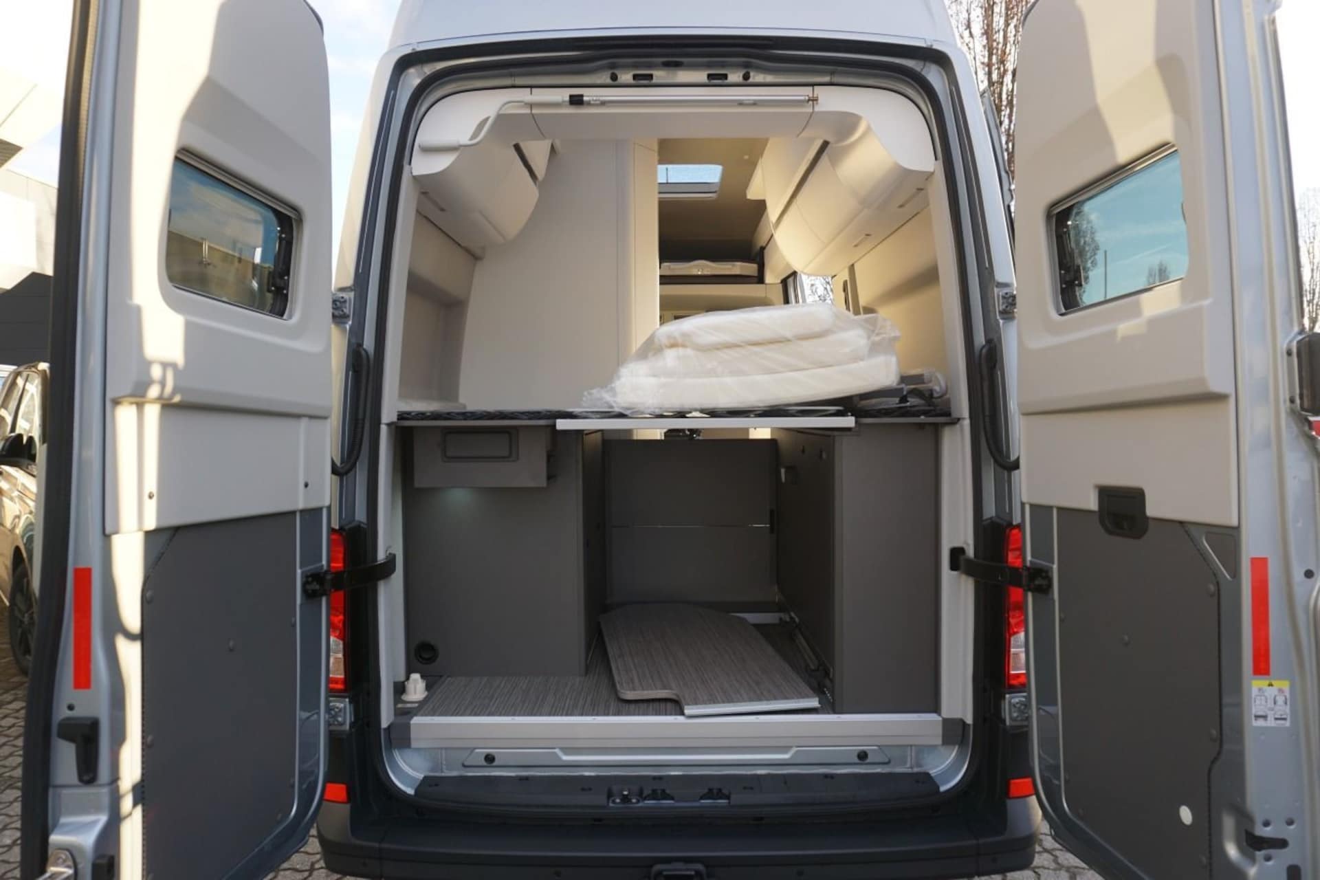 Volkswagen Grand California 600
