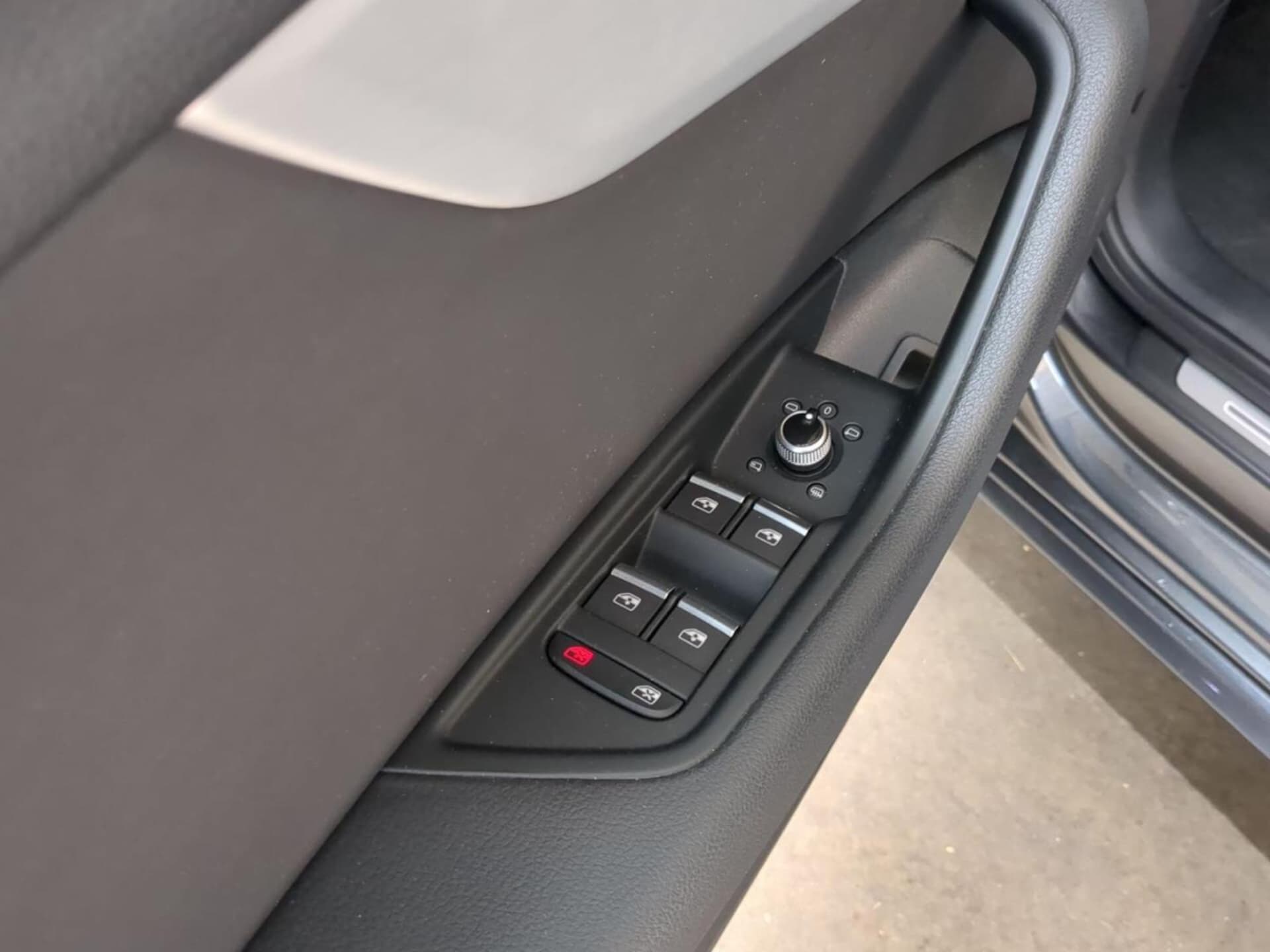 Audi A4 Avant S line