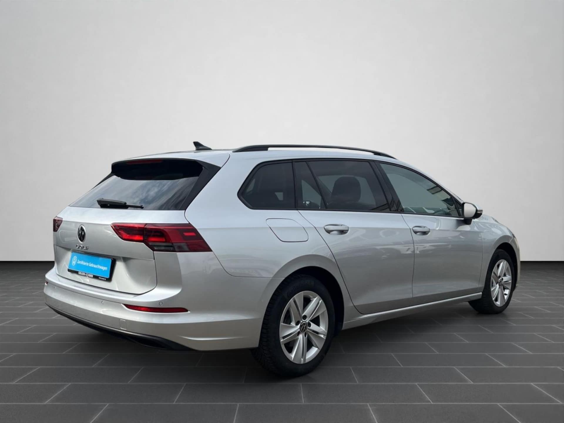 Volkswagen Golf Variant Life