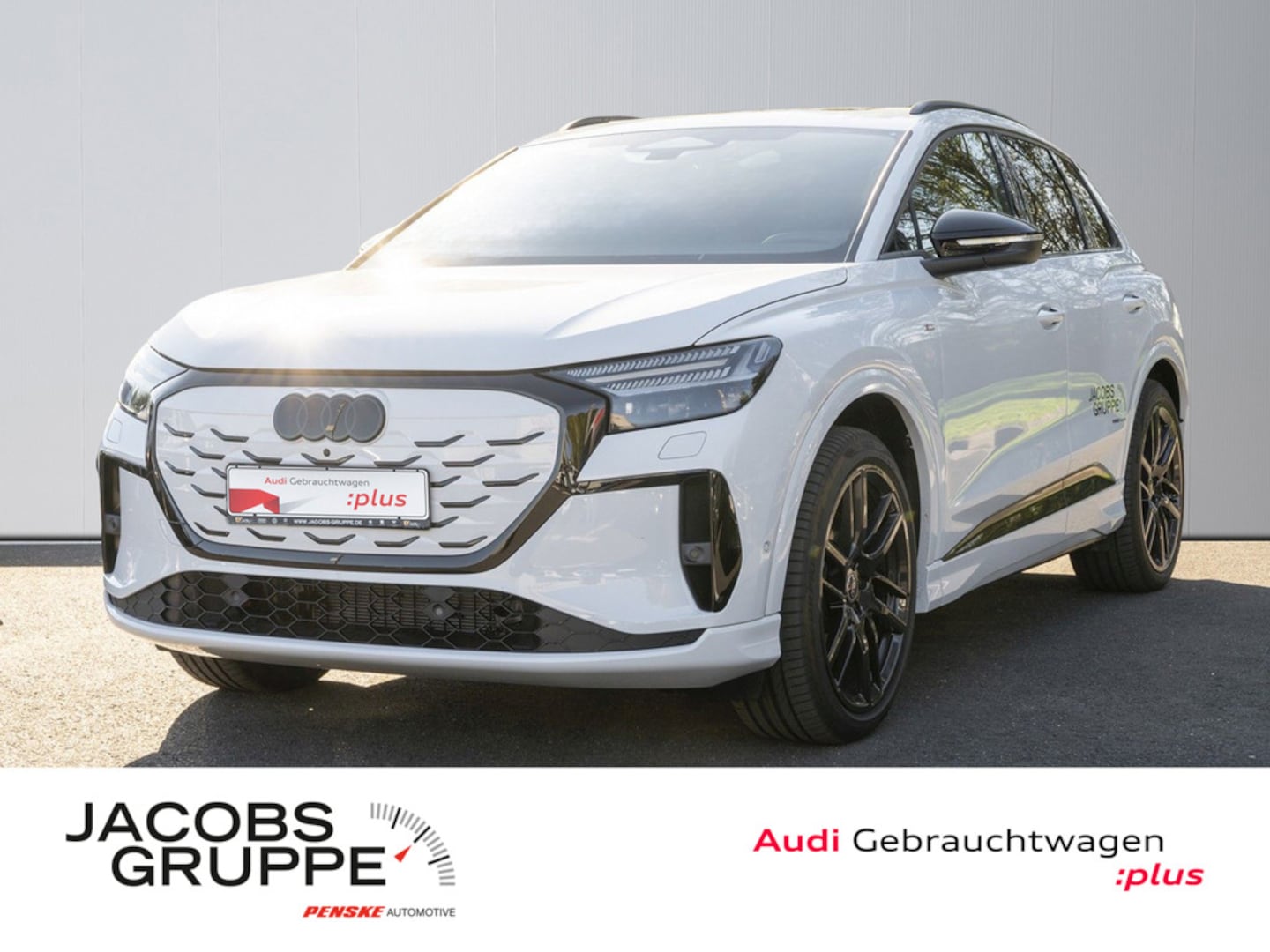 Bild über Audi Q4 SUV e-tron e-tron quattro 220 kW - für weitere Informationen kontaktieren Sie den Audi Partner