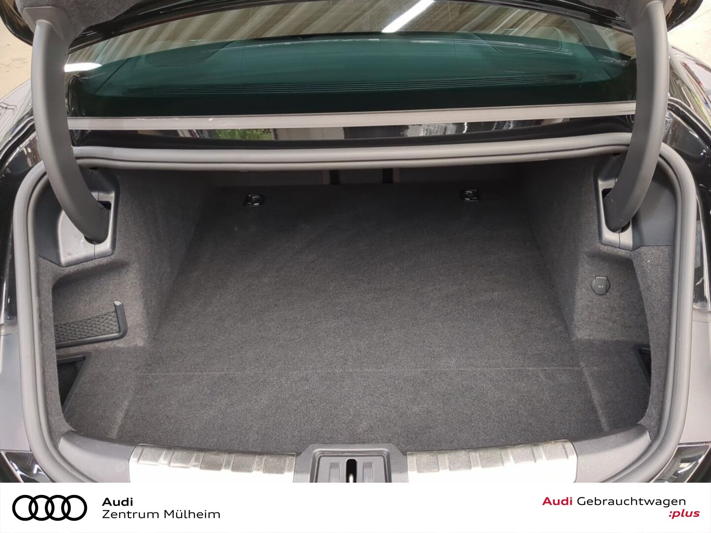 Image about Audi RS e-tron GT e-tron quattro
